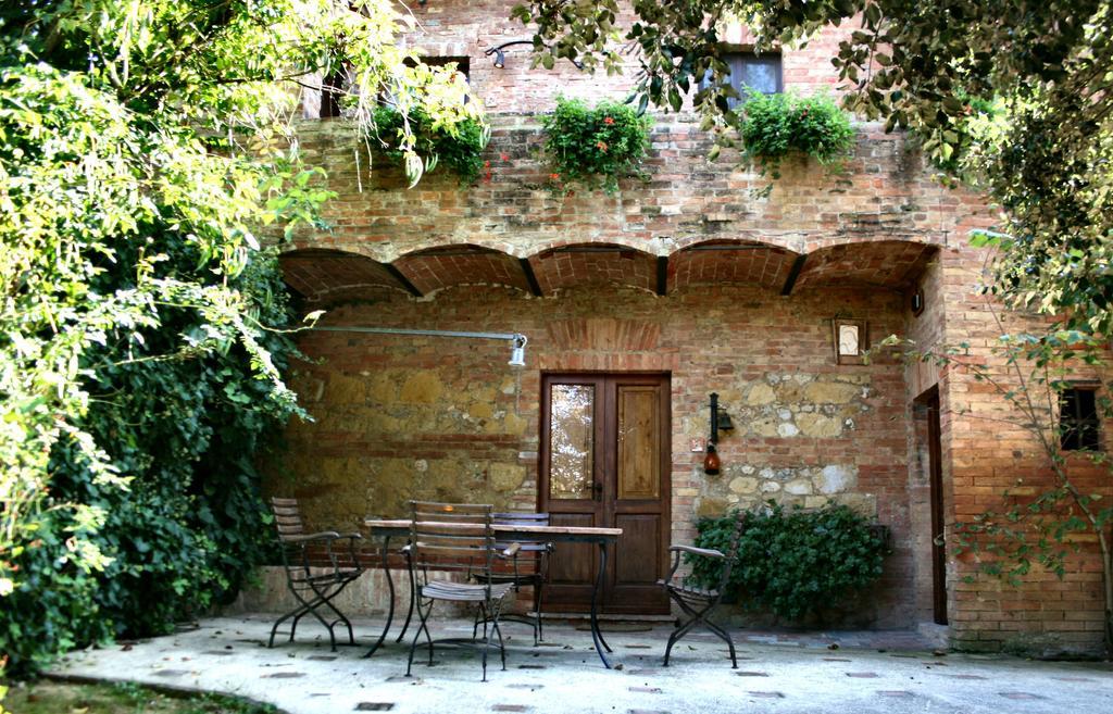 Agriturismo Poggio Salvi Sovicille Exterior foto